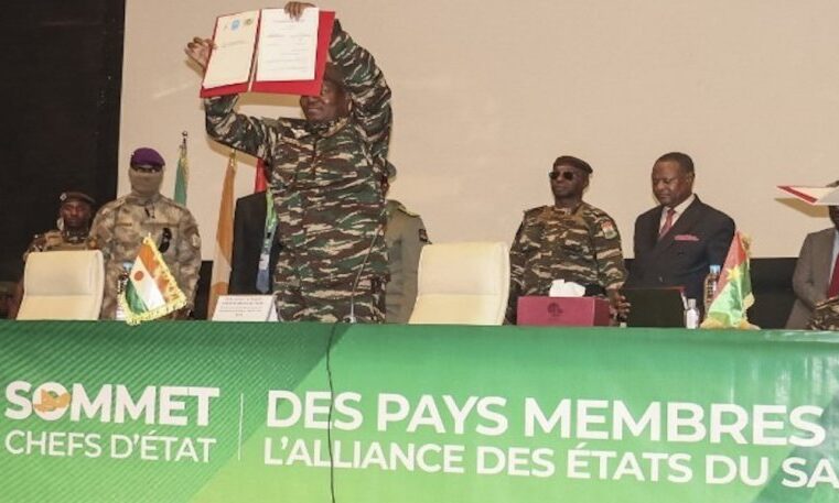 Retrait des pays du Sahel de la CPI : une menace pour la justice des victimes