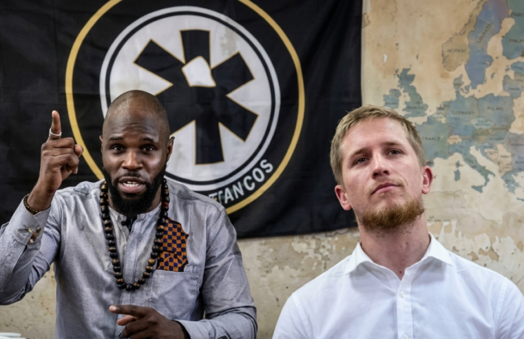 Les contradictions de Kemi Seba : entre discours souverainiste et alliances troubles