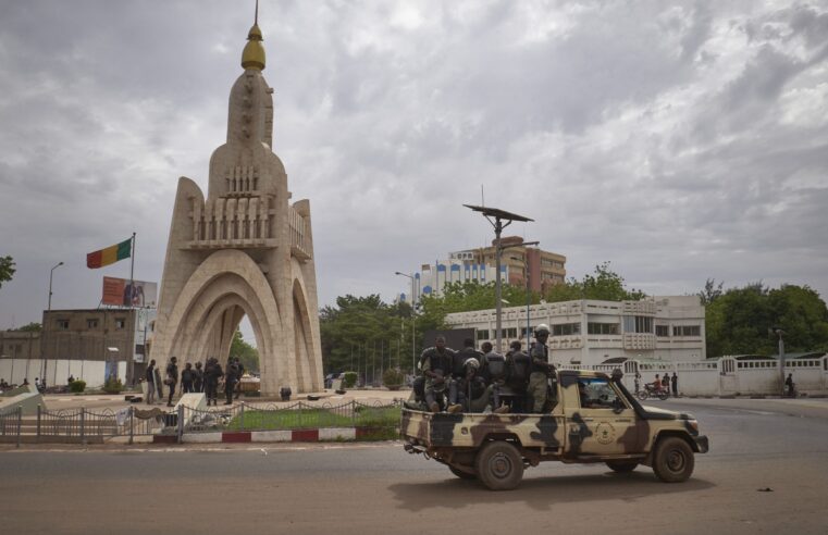 Mali : pourquoi la dissolution des partis politiques menace les droits fondamentaux