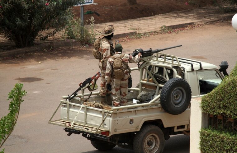 Crise au Mali : l&rsquo;Algérie face à l&rsquo;effondrement de la sécurité au Sahel