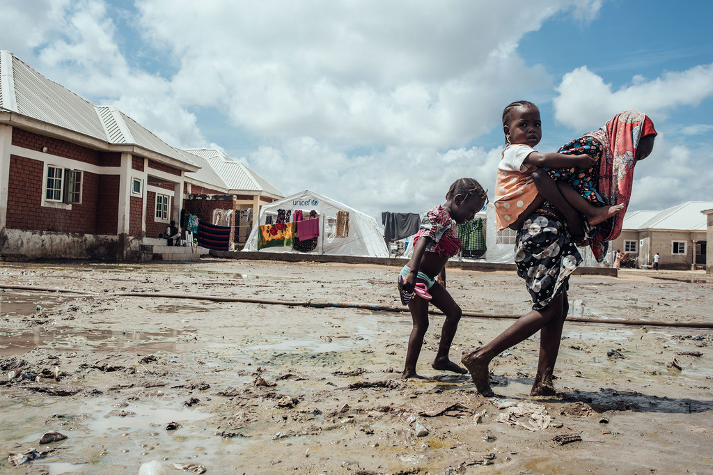 Enfants déplacés au Nigeria : crise humanitaire