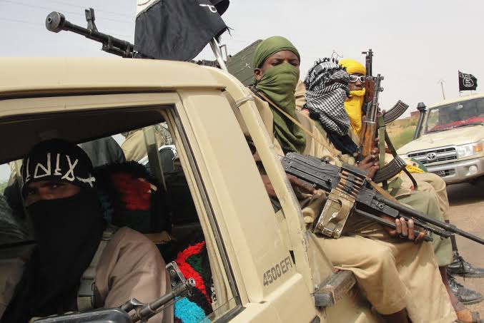 Mali : entre junte militaire et menace djihadiste du JNIM, un pays en quête de survie
