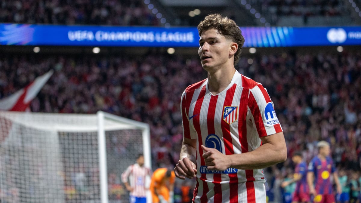Psg : julian alvarez, l&rsquo;attaquant argentin convoité cet été