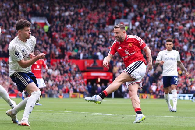 Old Trafford en fête : Manchester United triomphe face à Nottingham Forest et verrouille sa troisième place