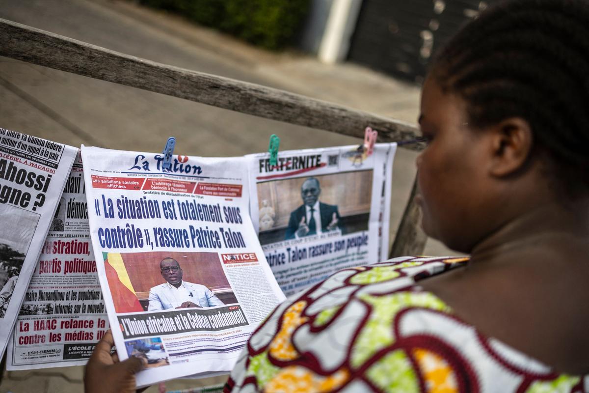 Tentative de coup d&rsquo;État au Bénin : le président Patrice Talon annonce un retour à l&rsquo;ordre