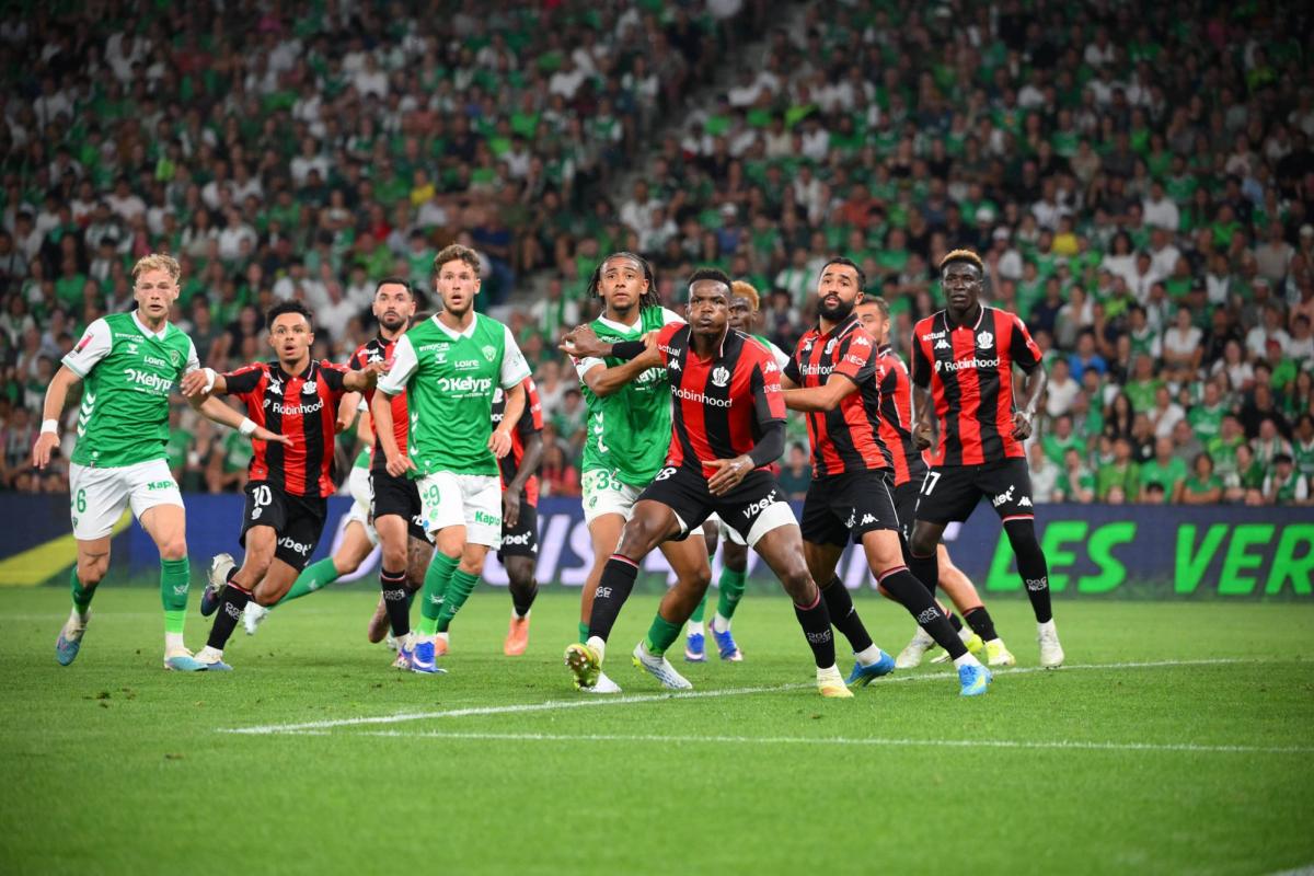 Nice joue sa survie en Ligue 1 face à Saint-Étienne dans une ambiance de crise