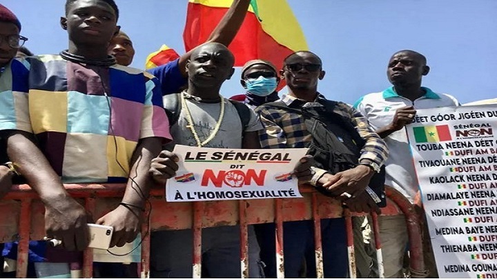 Tensions diplomatiques : le Sénégal et la France face à la loi anti-LGBT+