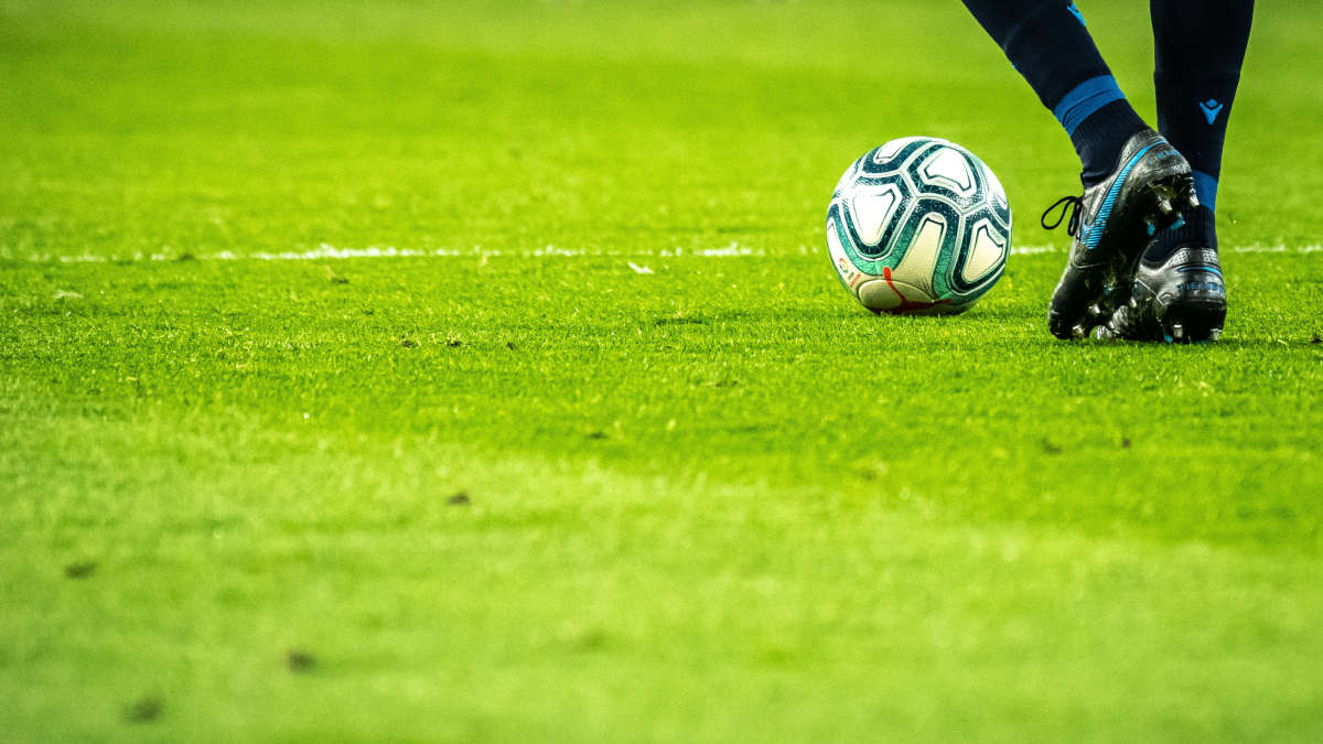 Arbitre congolais pour la finale de la ligue des champions caf : focus sur jean-jacques ndala