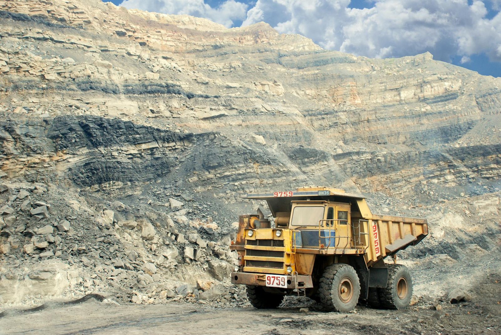 Niger l&rsquo;uranium d&rsquo;arliT passe sous contrôle national avec tsUmco