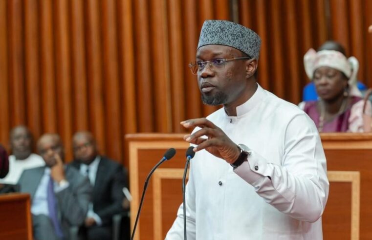 Maimouna Sène défie Ousmane Sonko sur la reddition des comptes au Sénégal