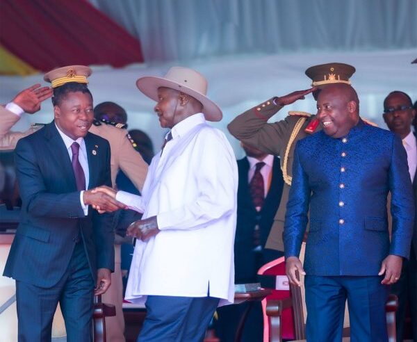 Faure Gnassingbé à kampala : entre investiture de museveni et quête de paix régionale