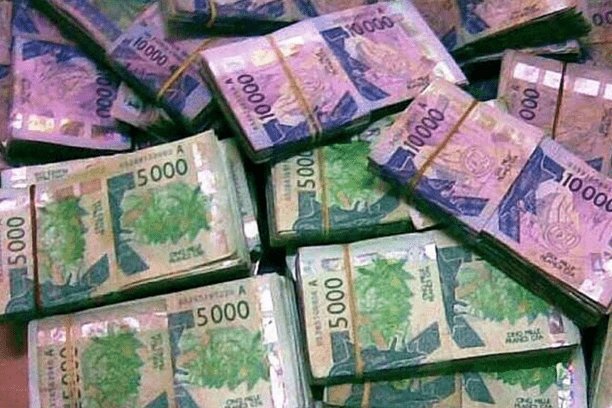 Ousmane Sonko exige plus de transparence sur les fonds politiques au Sénégal