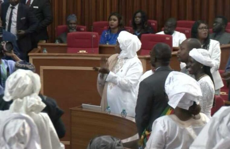 Ousmane Sonko, ancien premier ministre, prend la tête de l&rsquo;assemblée nationale du Sénégal