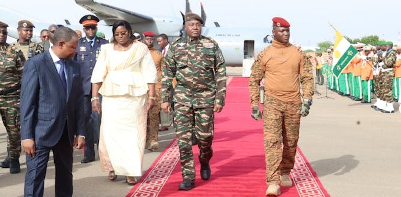 Putschistes au Sahel : l&rsquo;alliance avec les civils tourne court au Burkina Faso