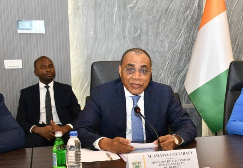 Arnaques en ligne en Côte d&rsquo;Ivoire : le ministère des Finances démasque les fausses promesses de revenus