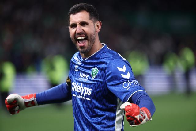 Les Verts en barrage : Maubleu, le sauveur de Saint-Étienne aux tirs au but
