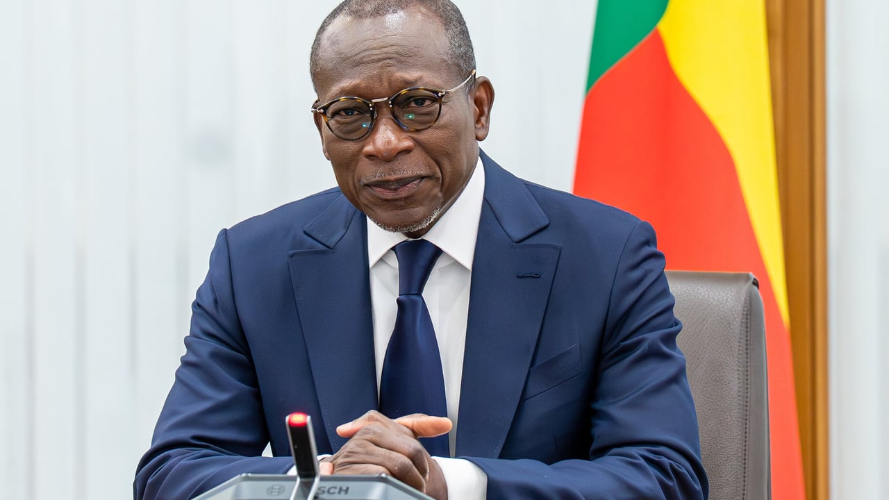 Mobilisation citoyenne à Cotonou suite au putsch déjoué au Bénin