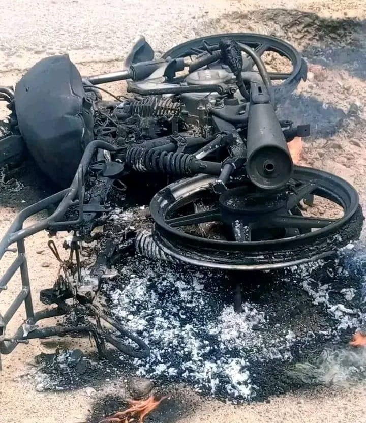 Accident mortel à koundoul : un motocycliste victime d&rsquo;un incendie après une collision