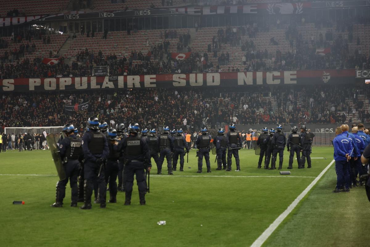 L&rsquo;OGC Nice sanctionné : deux matchs à huis clos après les débordements à l&rsquo;allianz riviera