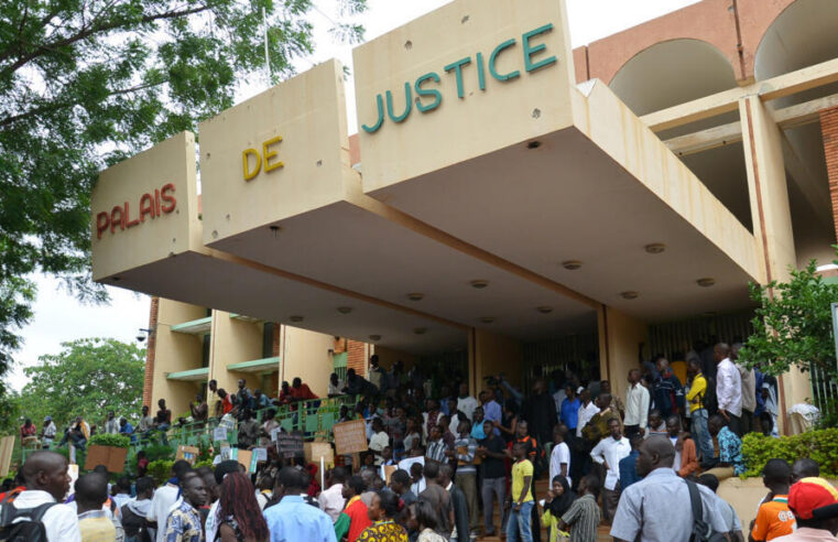 Burkina Faso: la junte intensifie la lutte contre la corruption judiciaire