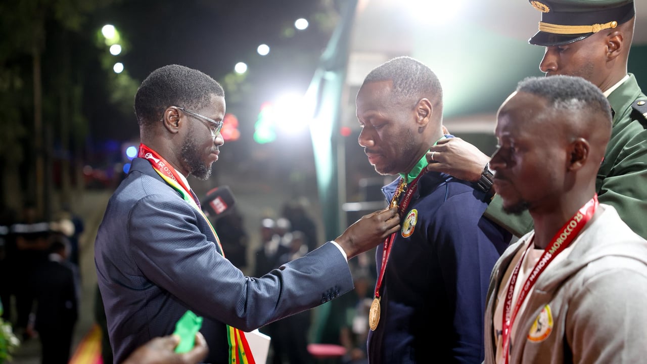 Sénégal : les primes de Bassirou Diomaye Faye agitent le monde du football national