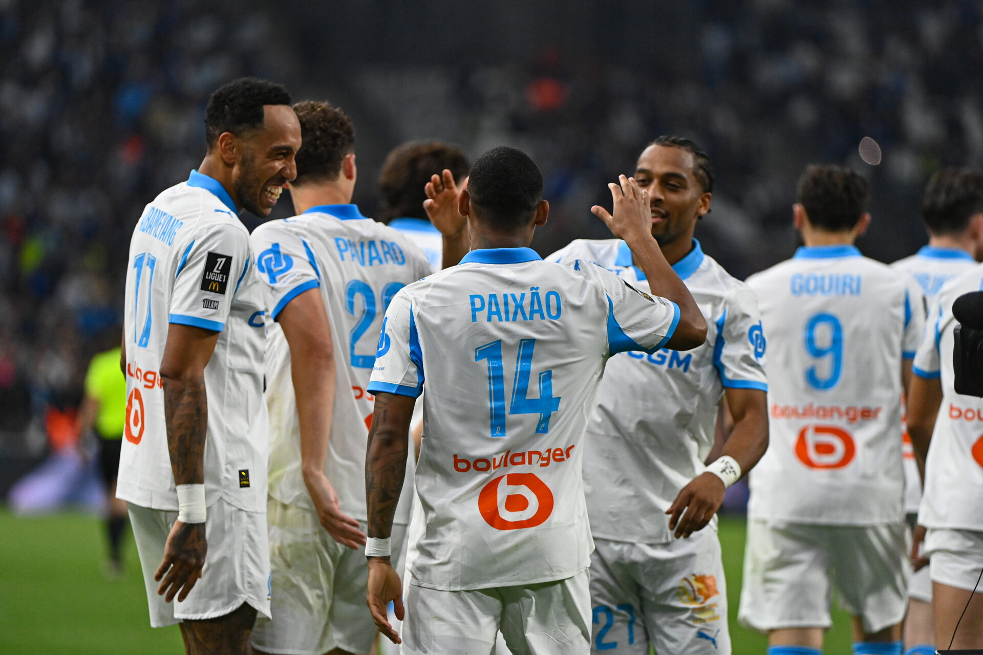 Un match décisif pour l&rsquo;europe : l&rsquo;om reçoit rennes dans une ambiance tendue