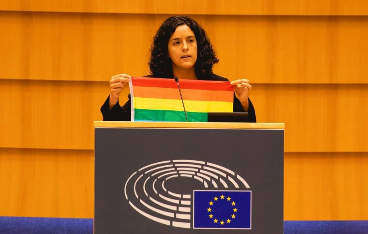 Manon Aubry lors de sa prise de parole sur la situation des homosexuels au Sénégal