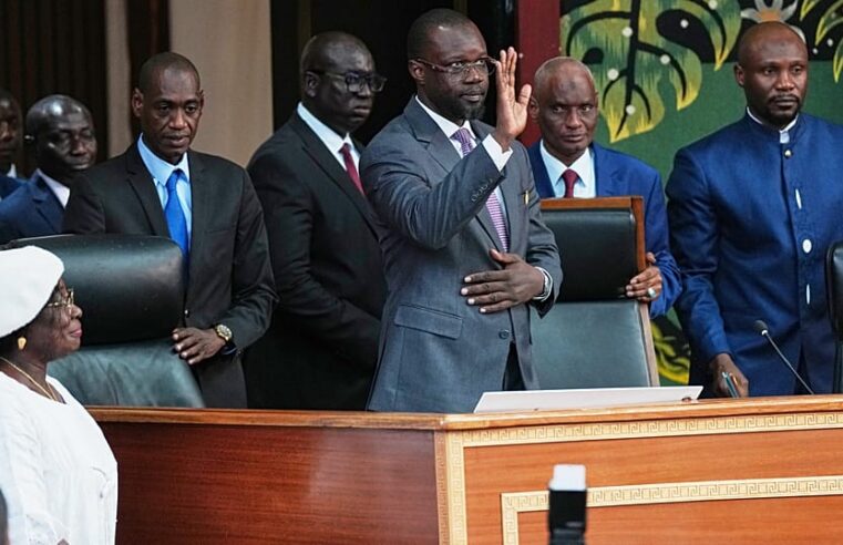 Ousmane Sonko renforce son influence politique au Sénégal après sa réélection