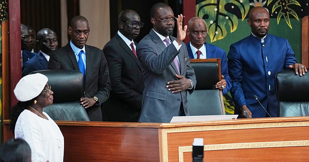 Ousmane Sonko renforce son influence politique au Sénégal après sa réélection