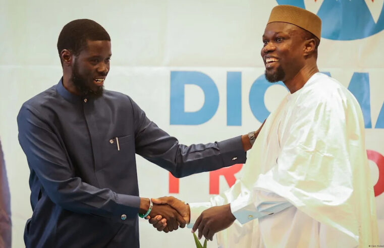 Sénégal : la fracture entre Diomaye Faye et Sonko plonge la jeunesse dans le doute