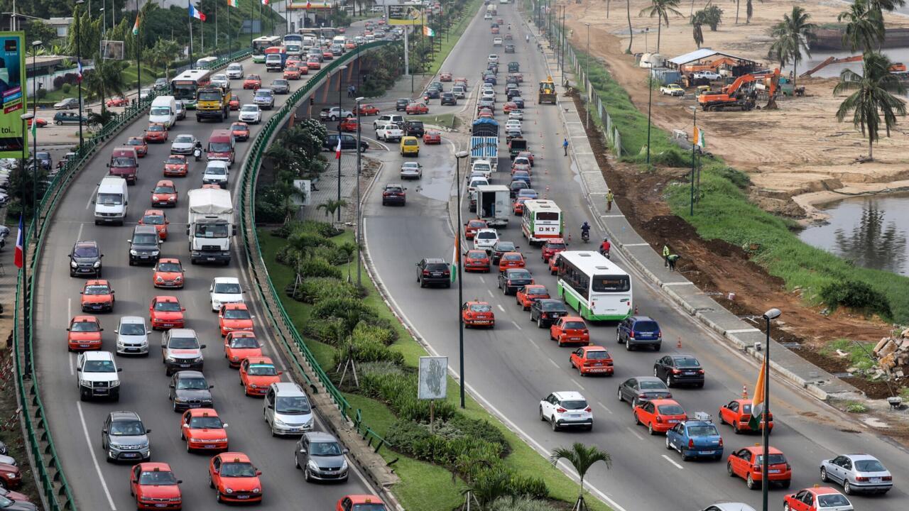 Côte d&rsquo;Ivoire : les véhicules électriques gagnent du terrain dans le secteur des VTC