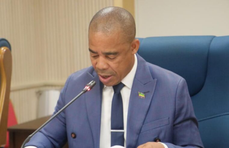 Réseaux sociaux : le Gabon s&rsquo;active pour imposer une présence locale aux géants du Web