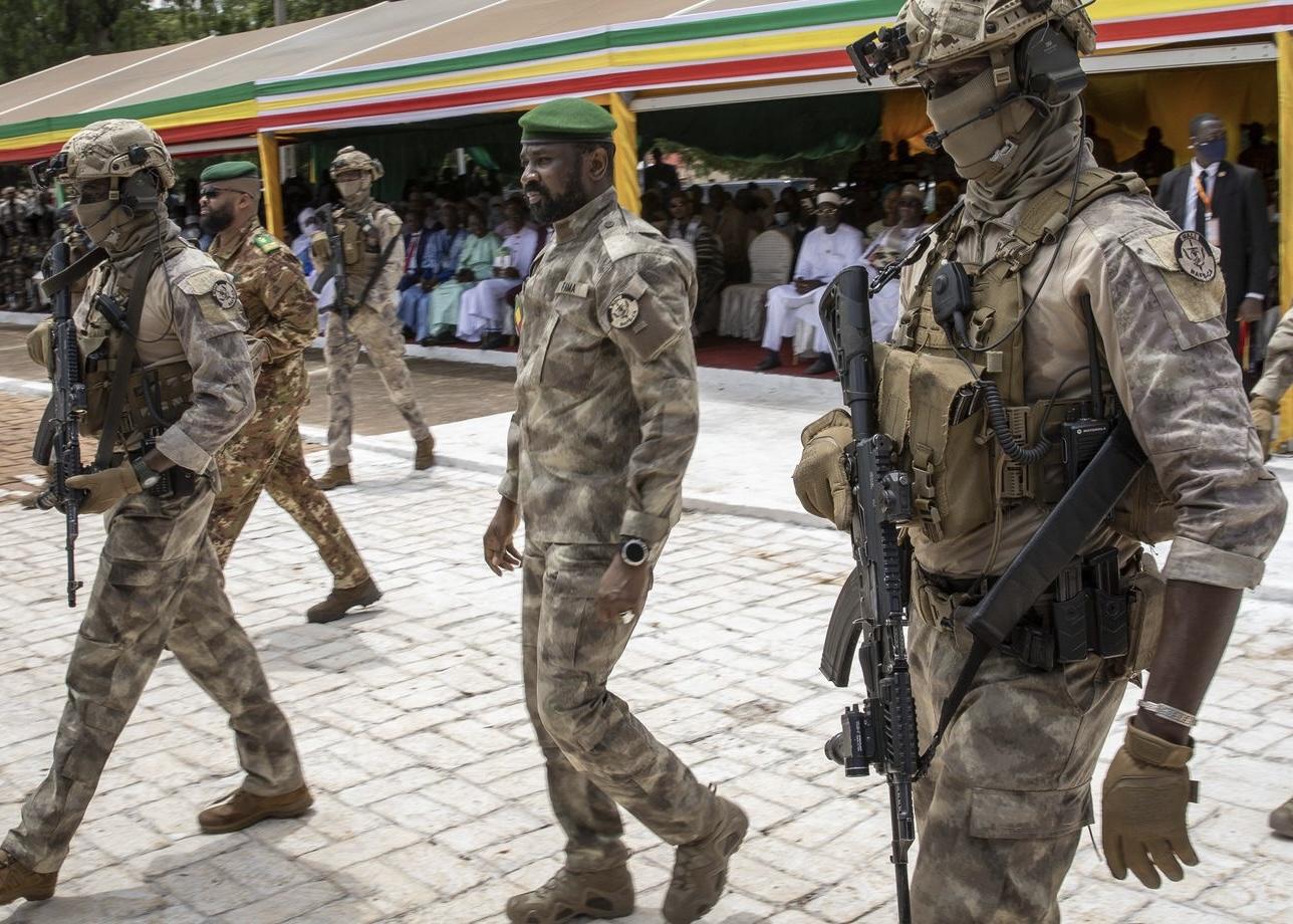 Drame routier au Mali : une explosion de mine fait huit morts et 42 blessés sur l&rsquo;axe Bamako-Kayes