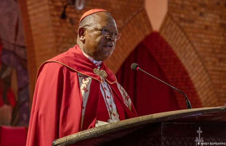 Ambongo préfère la paix à la réforme constitutionnelle
