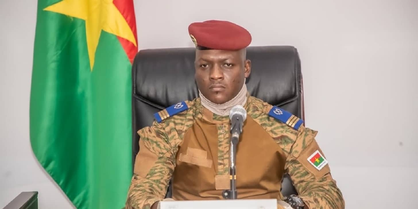 Le Burkina Faso rompt ses relations diplomatiques avec la République Française