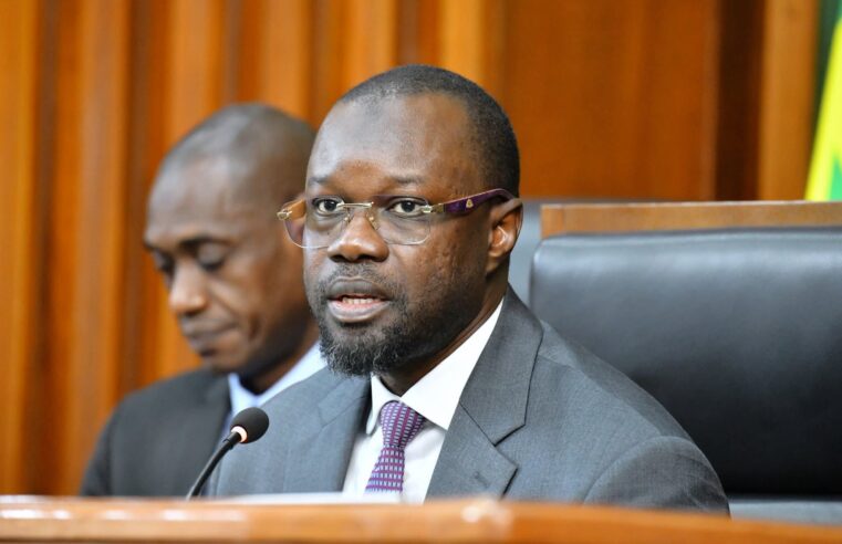 Ousmane Sonko: PASTEF s&rsquo;écarte du prochain gouvernement sénégalais
