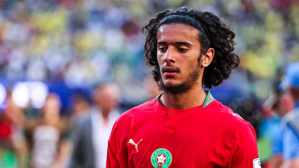 Ayyoub Bouaddi : Voilà la raison qui bloque son transfert au PSG !