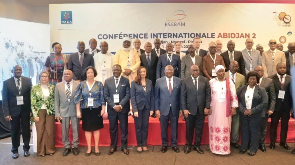 Gabon : la HAC et Meta échangent sur l&rsquo;encadrement des réseaux sociaux