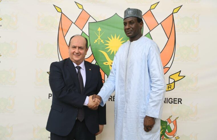 Rencontre historique entre le Niger et l&rsquo;Algérie pour booster la coopération régionale