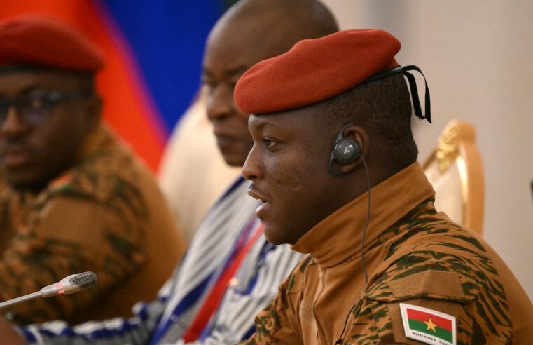 Le Burkina Faso rompt ses relations diplomatiques avec la France, Paris dénonce une décision « hostile et sans fondement »