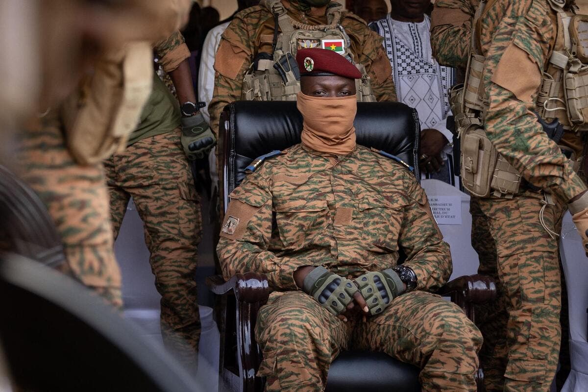 « Un activisme incessant du régime français en place contre nos intérêts » : le Burkina Faso annonce la rupture officielle de ses relations diplomatiques avec la France