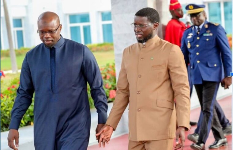 Sénégal : après l&rsquo;adoption de la révision constitutionnelle, Ousmane Sonko interpelle Bassirou Diomaye Faye