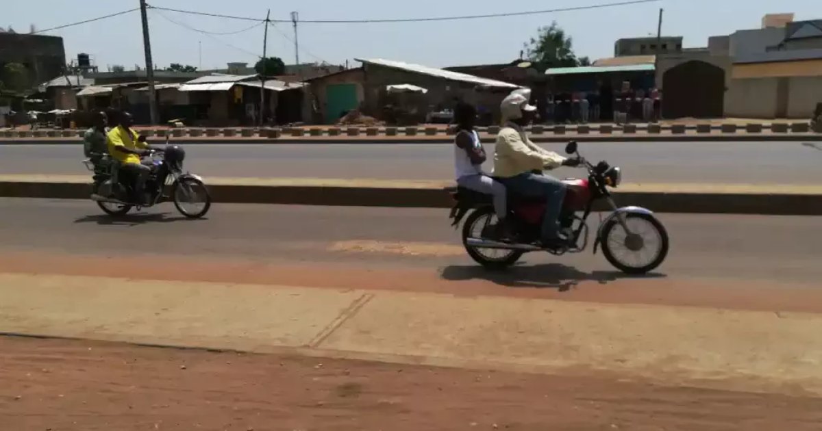 Bénin : le port de l&rsquo;uniforme désormais obligatoire pour les conducteurs de taxi