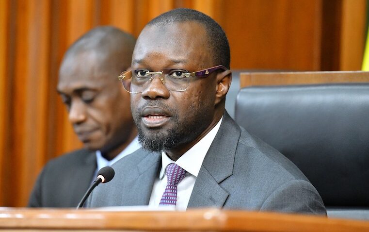 Ousmane Sonko fustige une machination politique contre son retour à l&rsquo;Assemblée