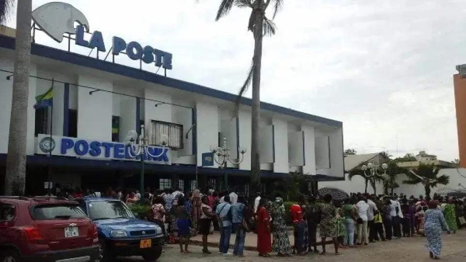 Gabon : le gouvernement relance l&rsquo;indemnisation des épargnants de PosteBank