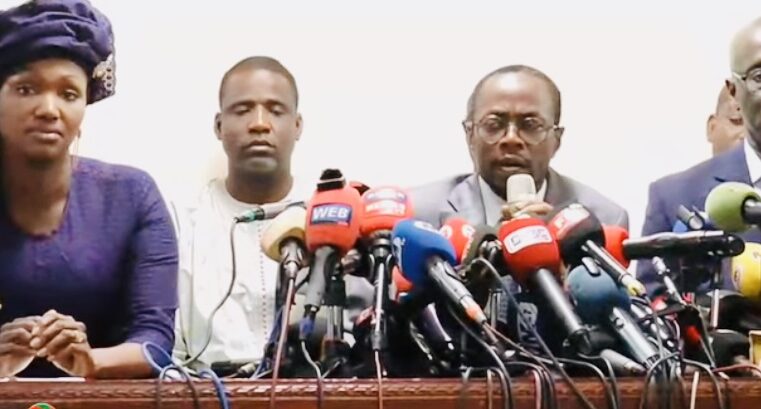 L&rsquo;opposition sénégalaise conteste la réintégration d&rsquo;Ousmane Sonko à l&rsquo;Assemblée