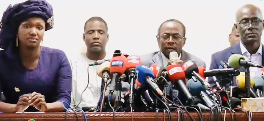 L&rsquo;opposition sénégalaise conteste la réintégration d&rsquo;Ousmane Sonko à l&rsquo;Assemblée