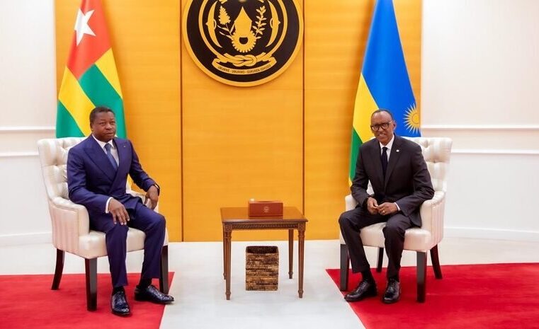 Paul Kagame en visite diplomatique au Togo : vers un renforcement des liens avec Lomé