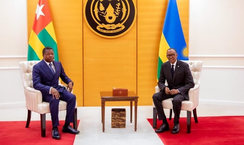 Paul Kagame en visite diplomatique au Togo : vers un renforcement des liens avec Lomé