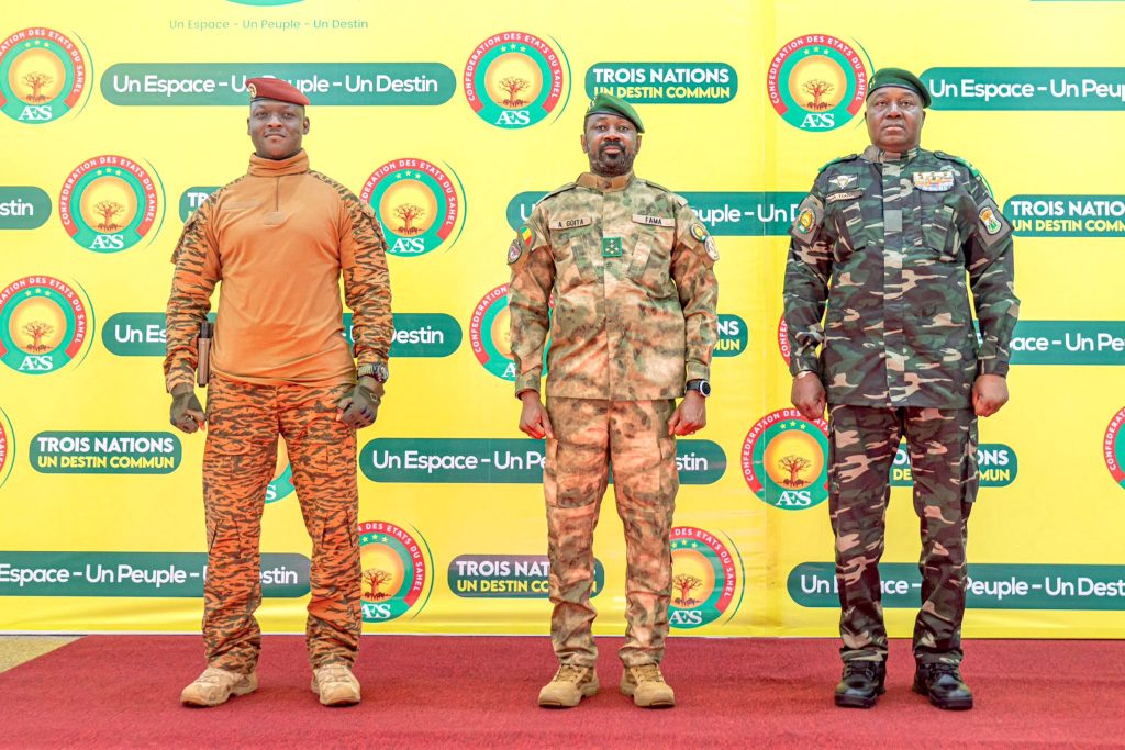 AES-CEDEAO : Diplomaties d’urgence